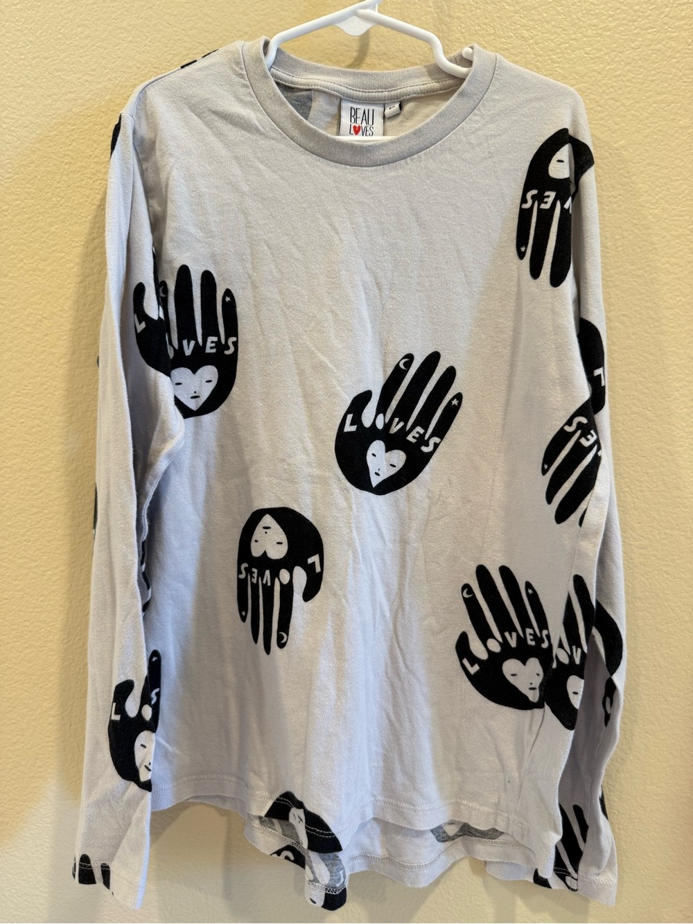 Kids' Grey Long-Sleeve Graphic Tee